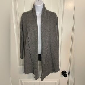 *SALE* Banana Republic women’s size Small petite sweater Gray